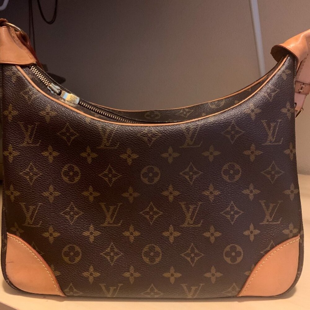 Authentic Louis Vuitton Boulonge Shoulder Bag